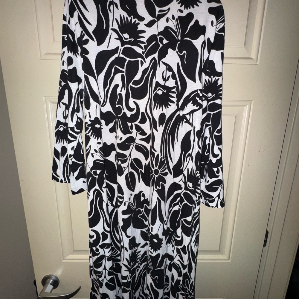 Boden Monochrome Floral Long Sleeve Dress